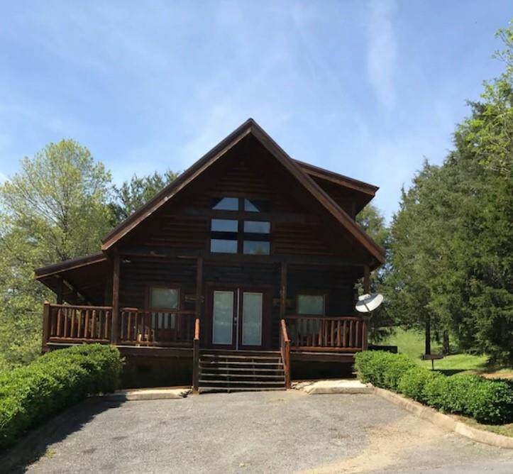 Property Photo:  1511 Rainbow Ridge Way  TN 37876 