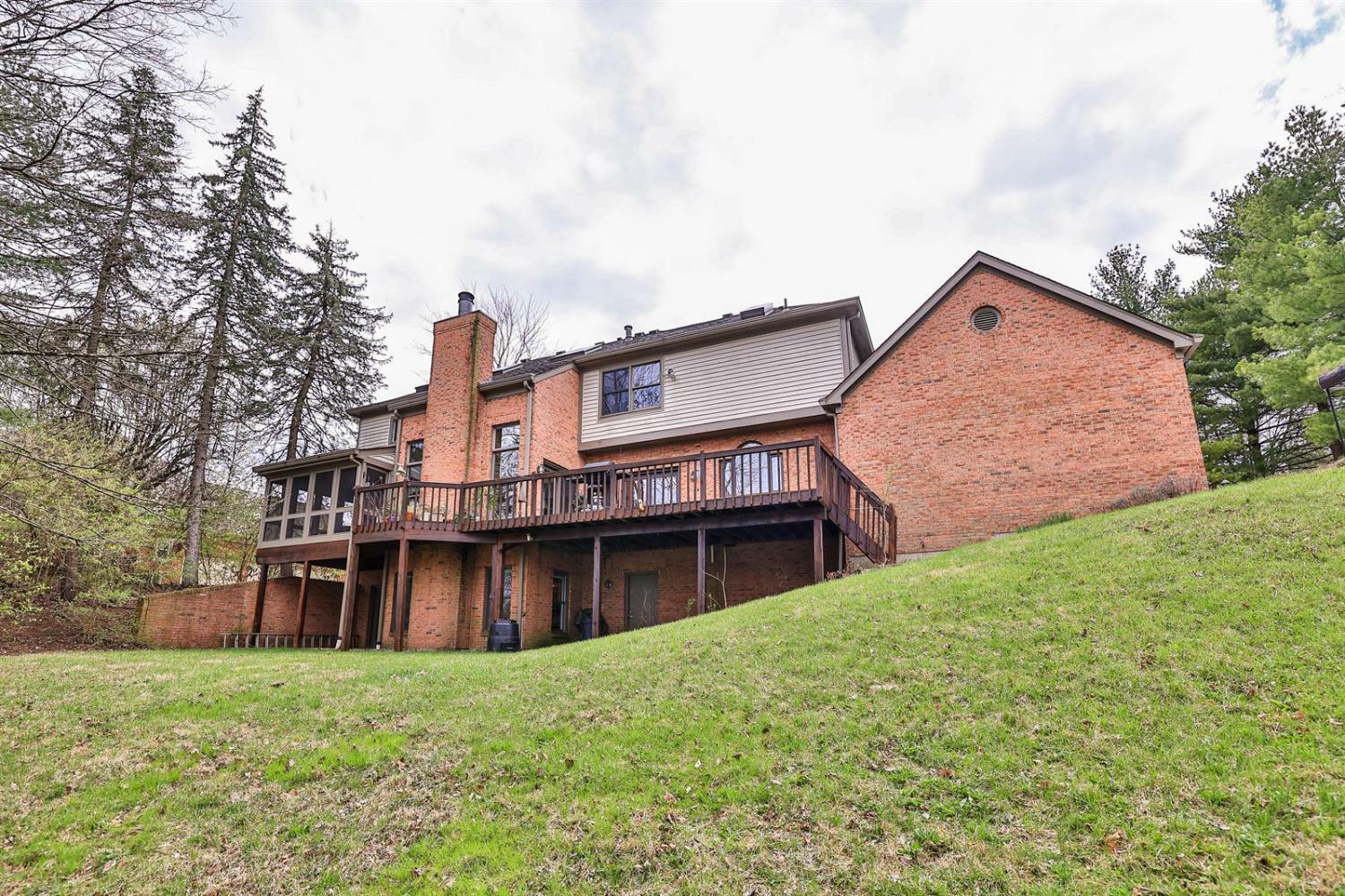 Property Photo: 11515 Stablewatch Ct OH 45249