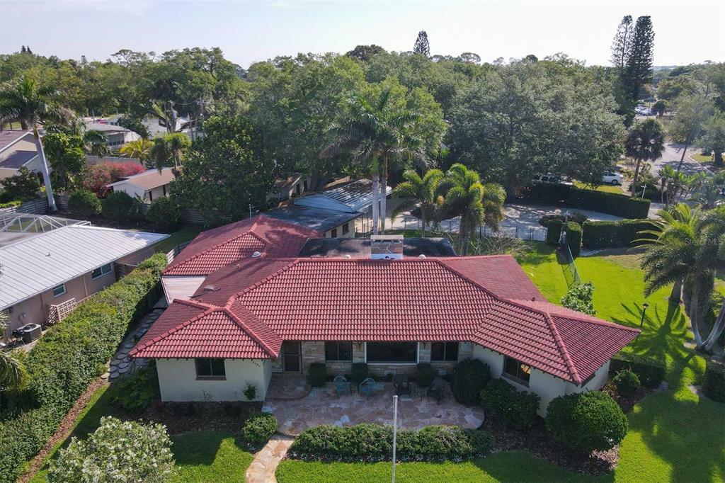 Property Photo:  8045 Longbay Boulevard  FL 34243 