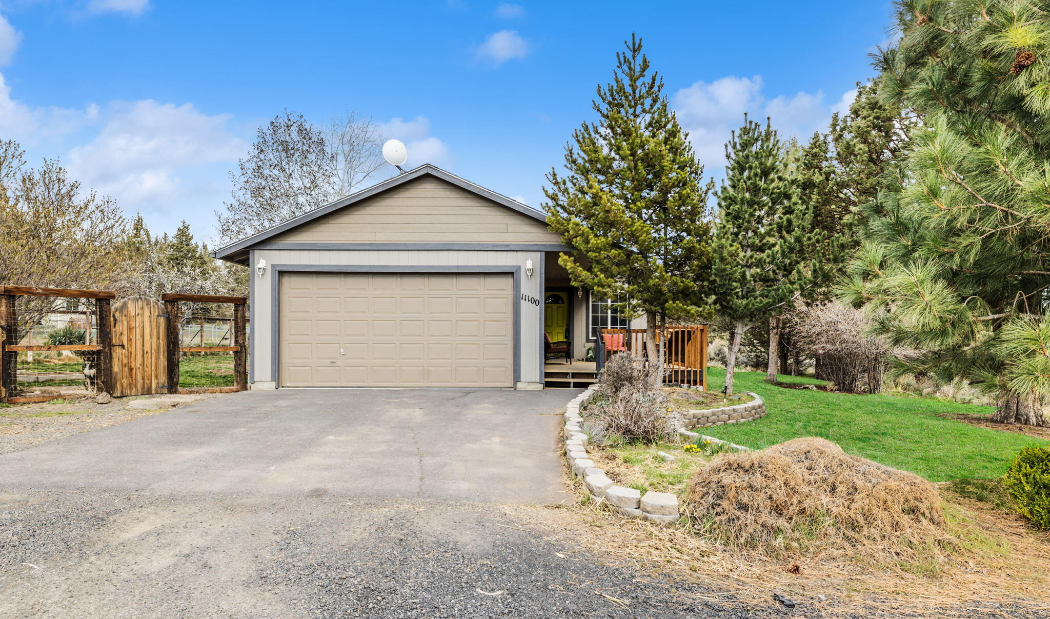 Property Photo: 11100 NW Nye Avenue OR 97754
