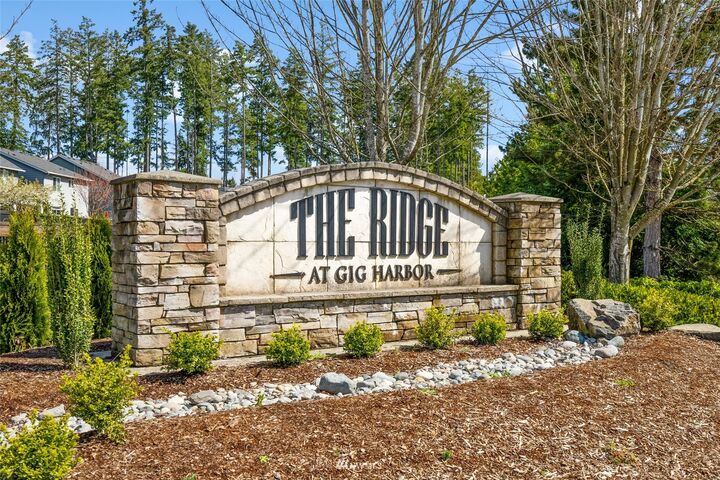 Property Photo:  11230  Borgen Loop  WA 98332 