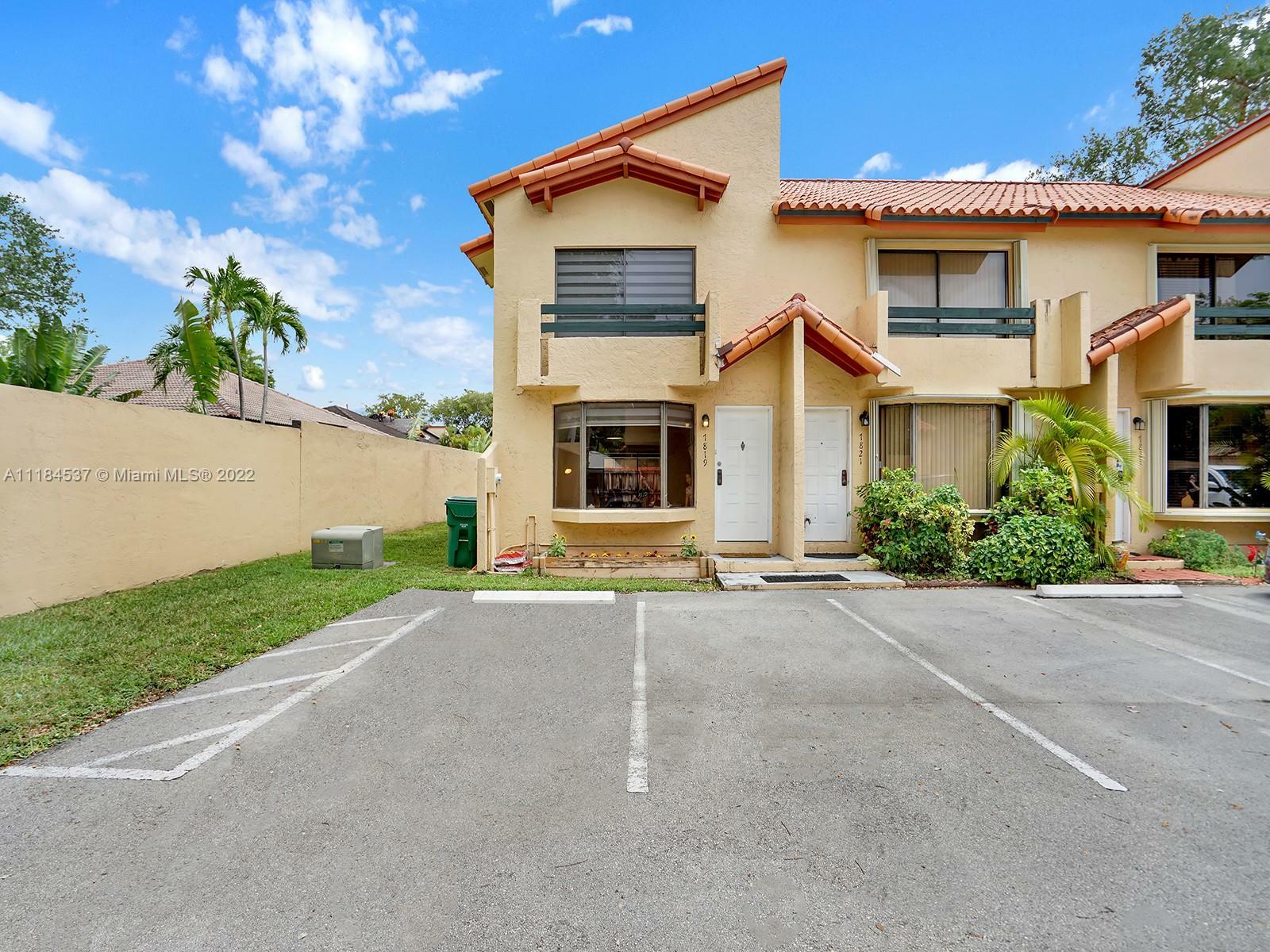 7819 SW 102nd Ln  Miami FL 33156 photo