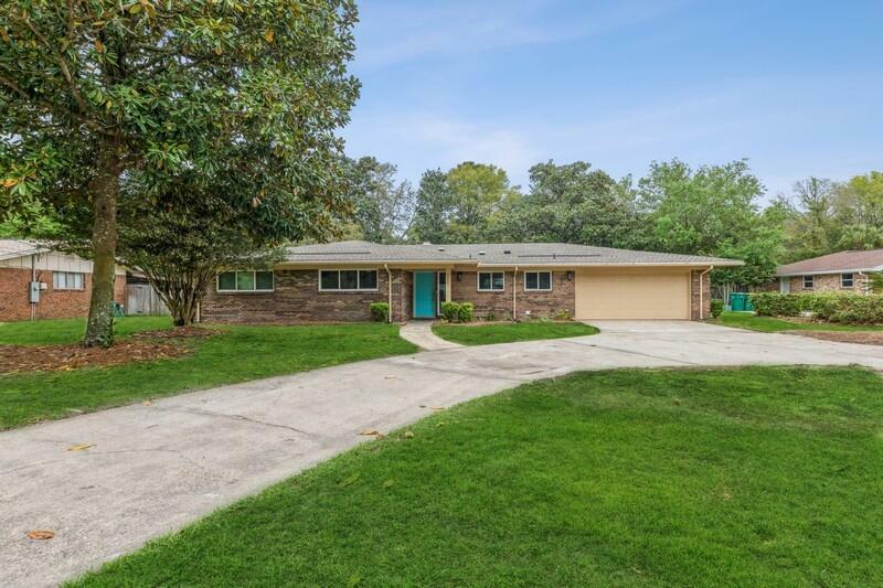 111 Country Club Road  Shalimar FL 32579 photo