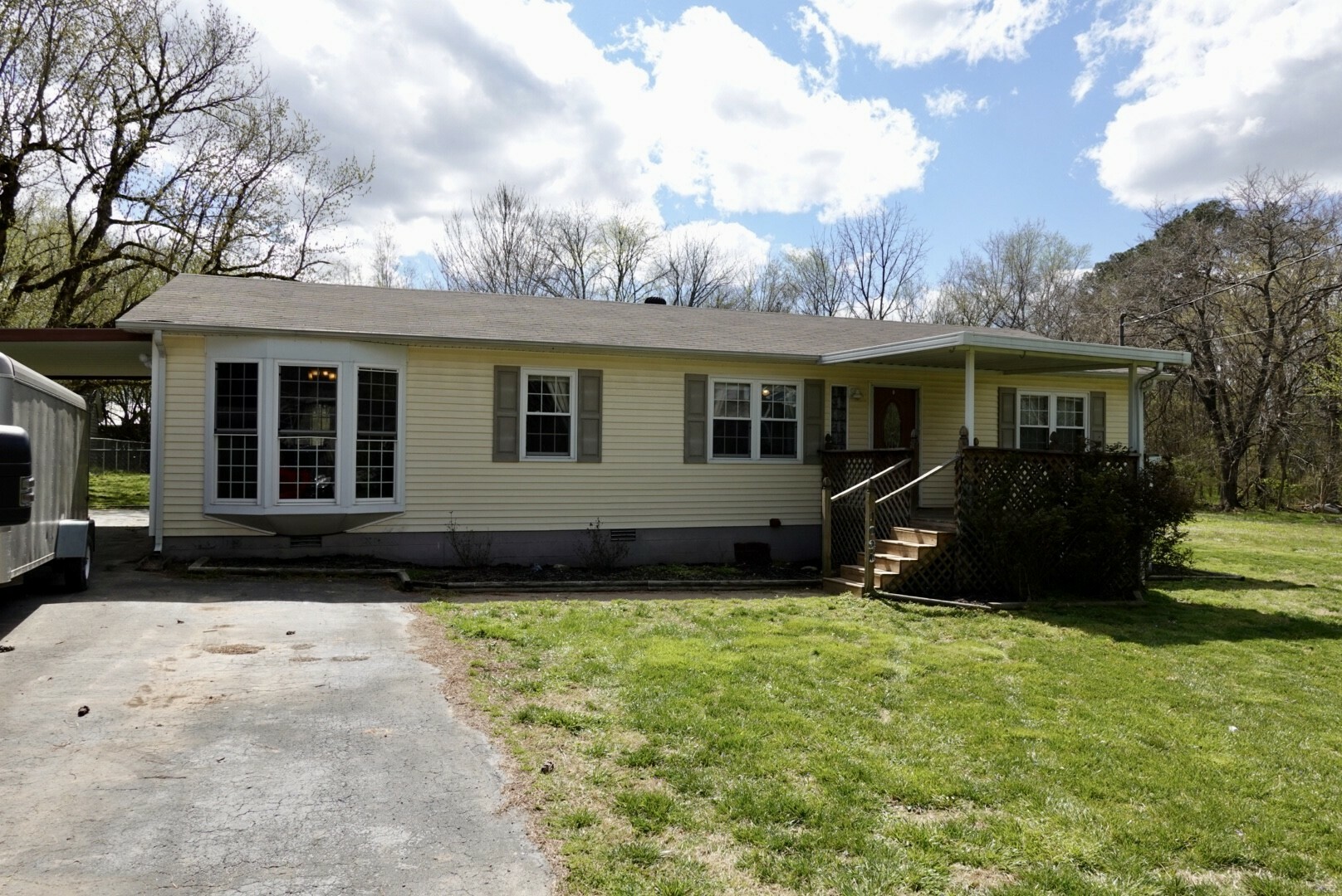 Property Photo: 1020 Emerson St TN 37355