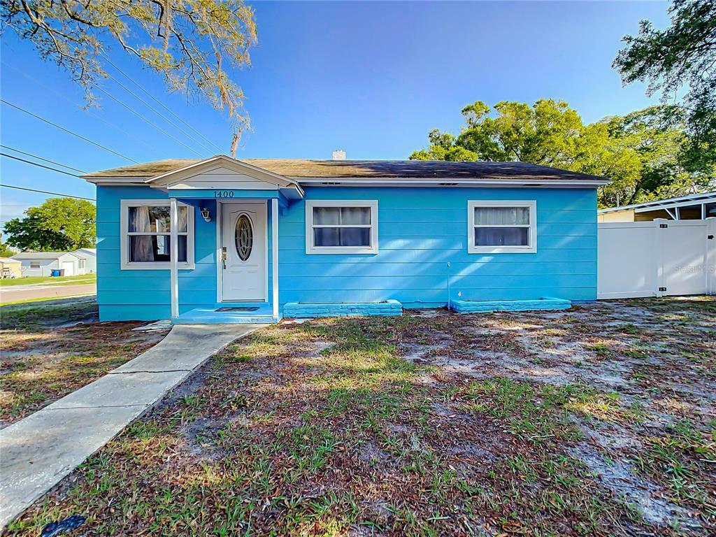 Property Photo:  1400 Pine Street  FL 33756 