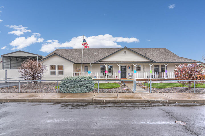 317 SE Mercury Lane  Prineville OR 97754 photo