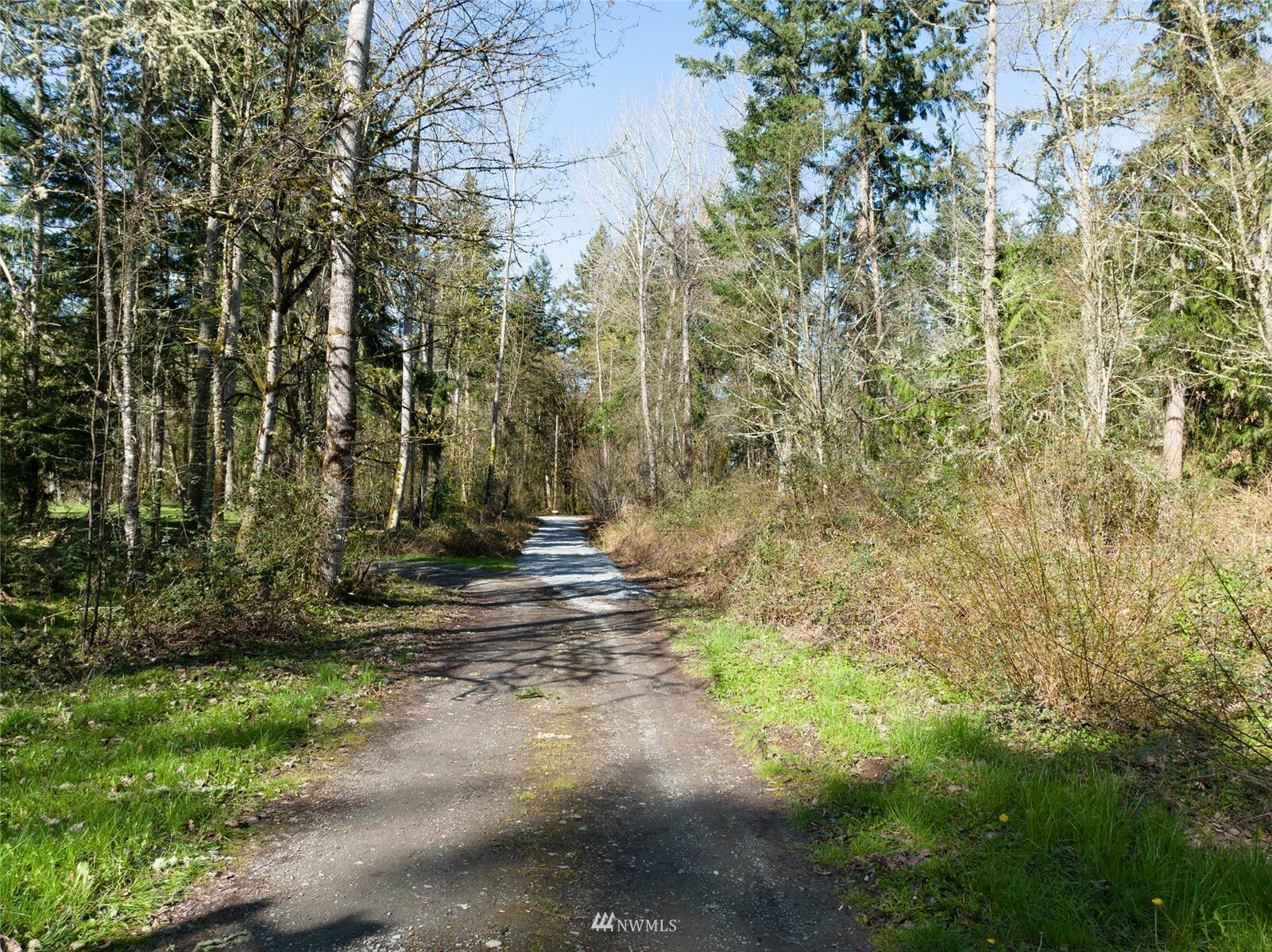 Property Photo:  1502 290th Street E  WA 98580 