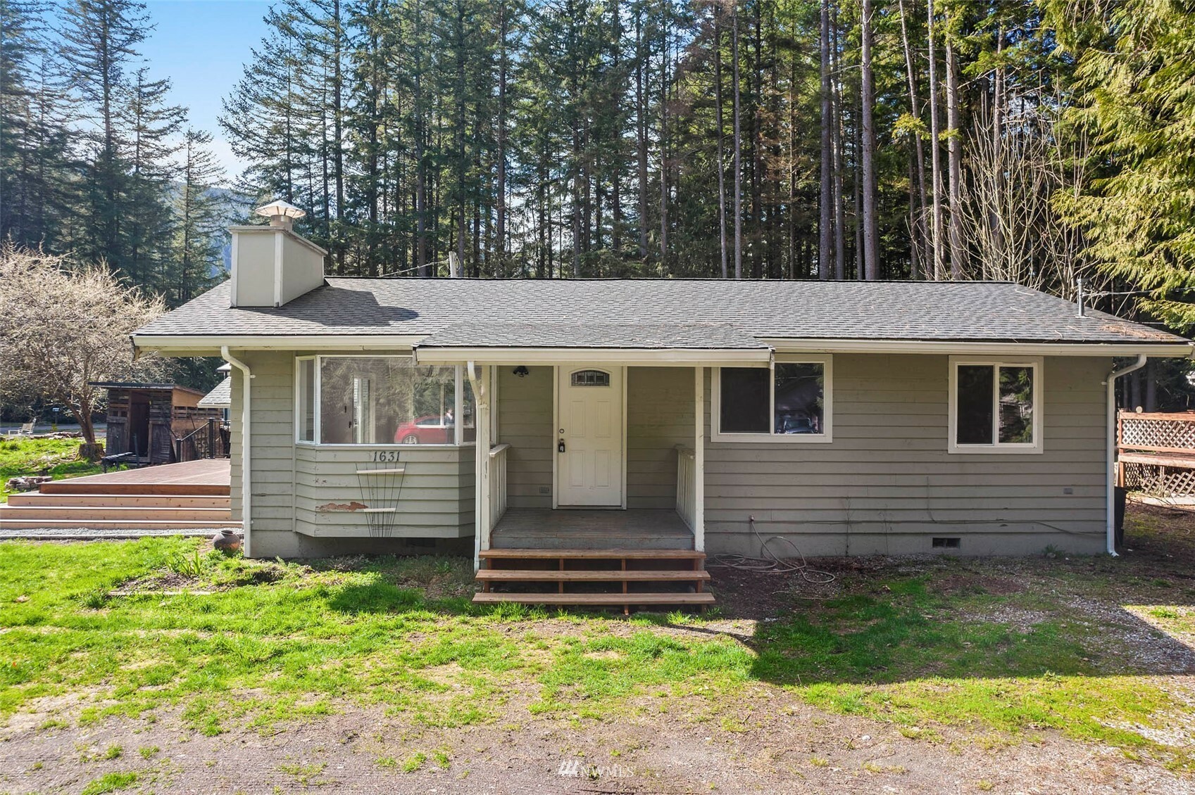 Property Photo:  1631 King Valley Drive  WA 98266 