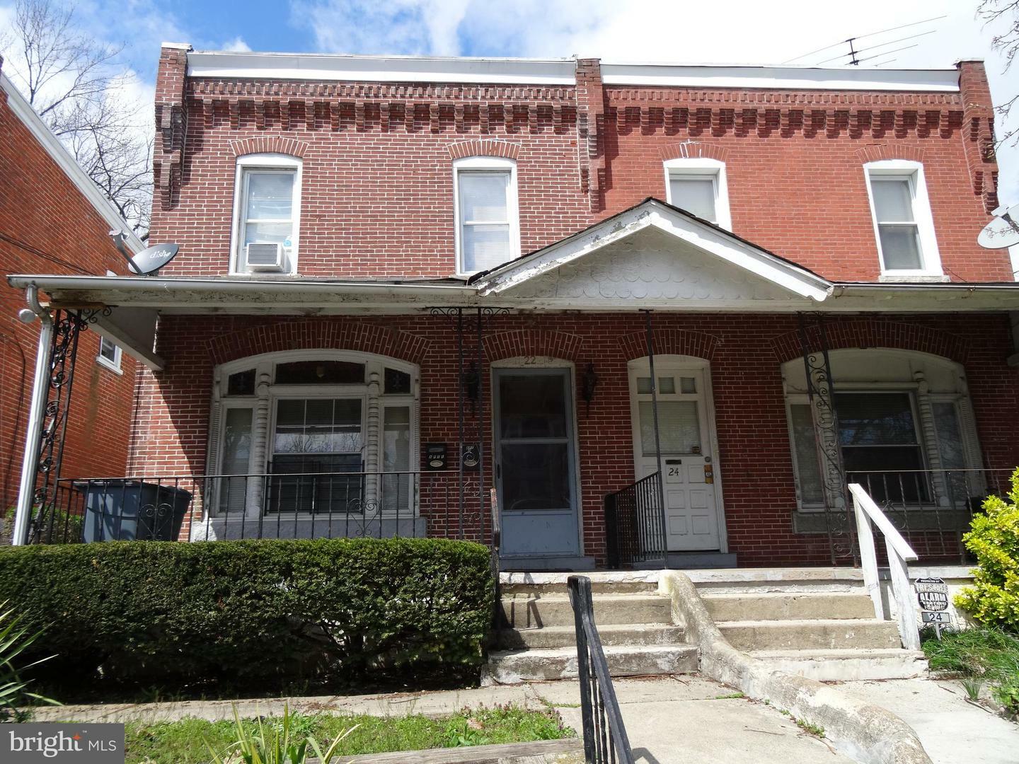 Property Photo:  22 E 18th Street  PA 19013 