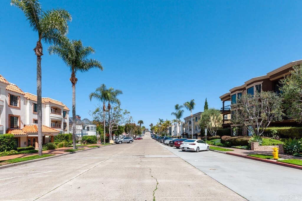 Property Photo: 7575 Eads Avenue 307 CA 92037