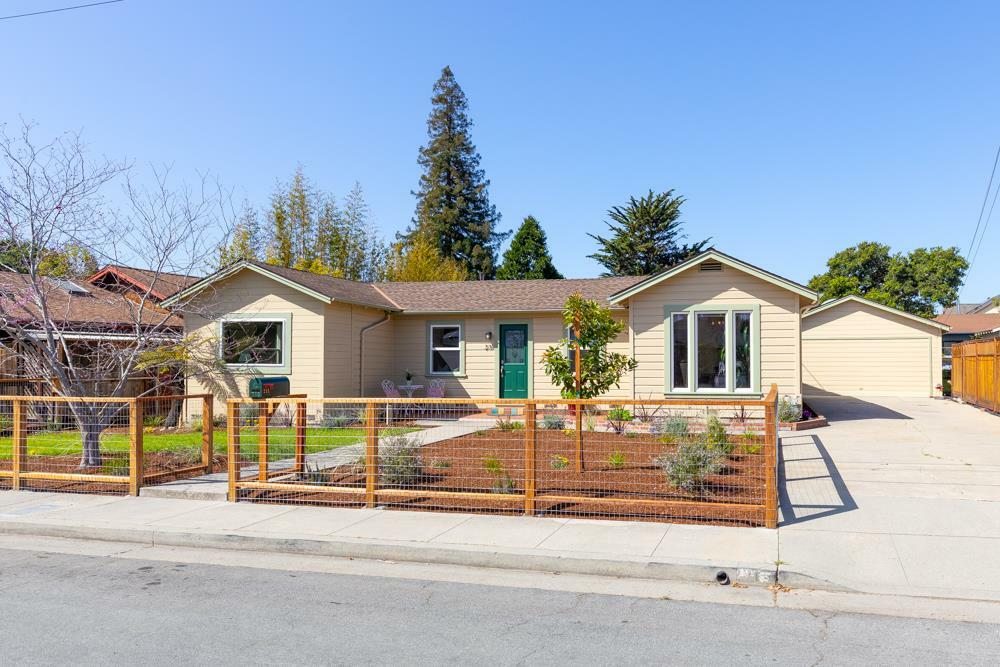 Property Photo:  231 Forest Avenue  CA 95062 
