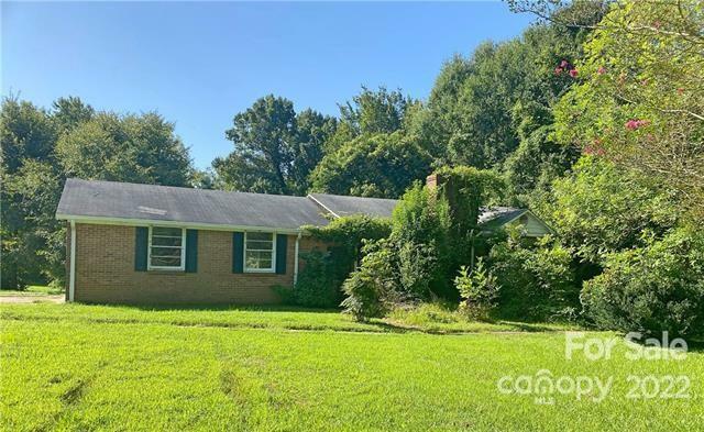 Property Photo:  3141 West Boulevard  NC 28208 