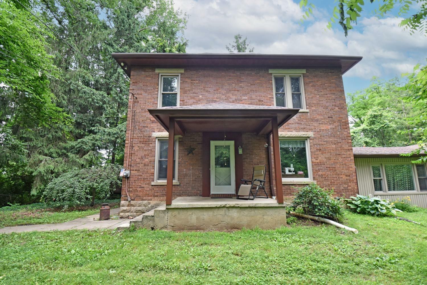 Property Photo:  262 Locust St  OH 45160 