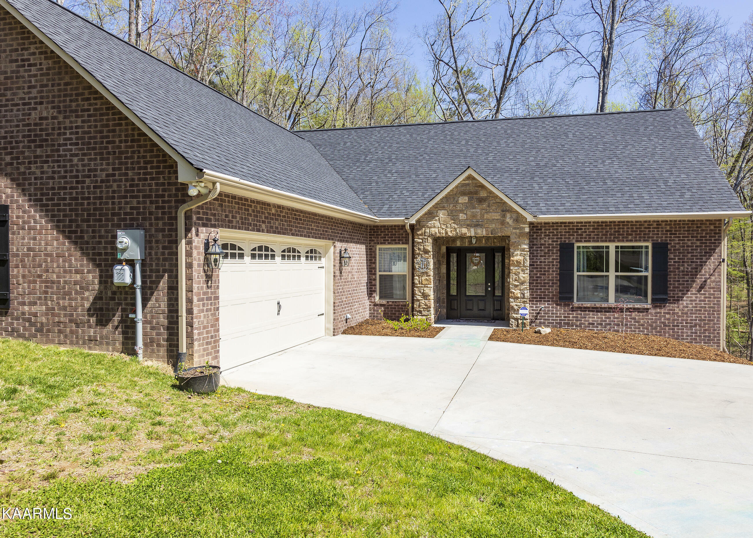 Property Photo:  123 Newell Lane  TN 37830 