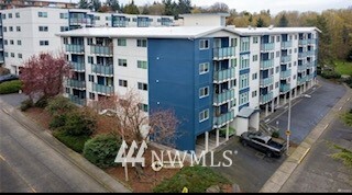 Property Photo:  3711 26th Place W 204  WA 98199 