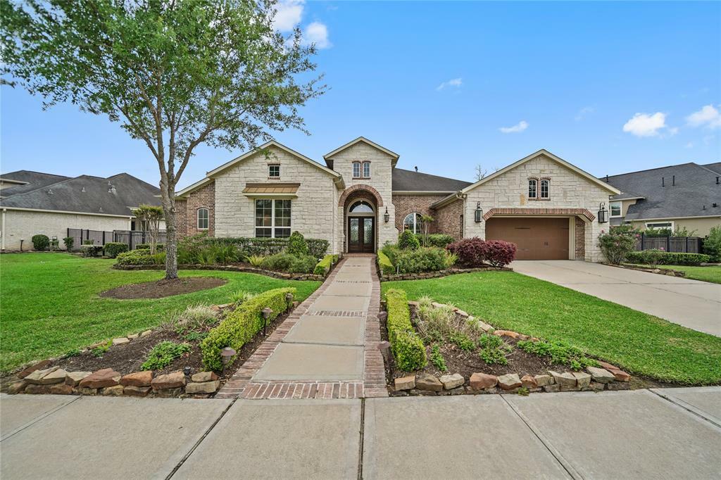 Property Photo: 42 Little Rise Drive TX 77459