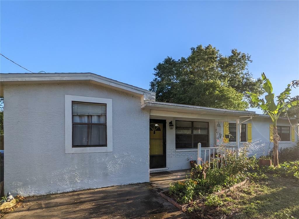 Property Photo:  506 W 131st Avenue  FL 33612 