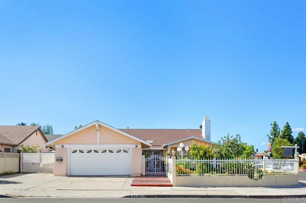 8755 Harlington Drive  San Diego CA 92126 photo