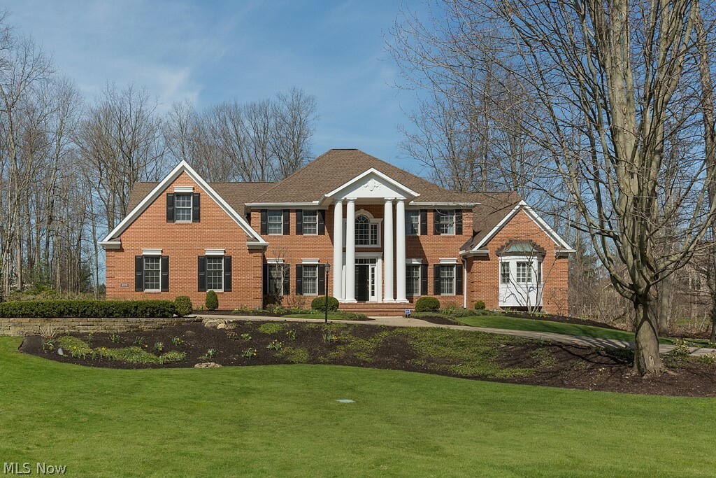 Property Photo: 6178 Cedar Court OH 44139