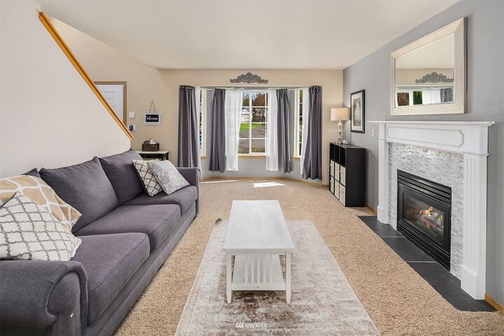 Property Photo: 210 N Park Drive WA 98294