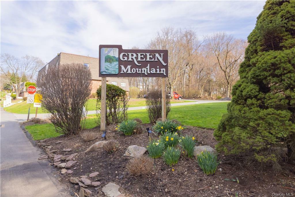 9 Crescent Drive 34  Thiells NY 10984 photo