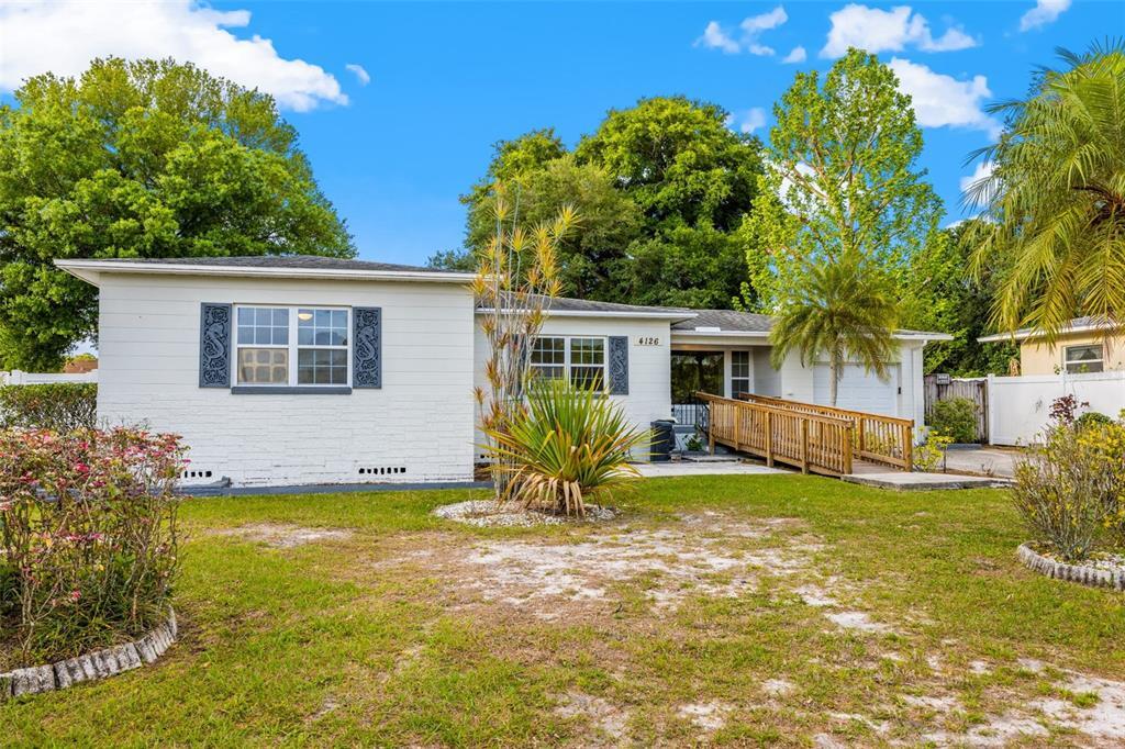 Property Photo: 4126 33rd Avenue N FL 33713
