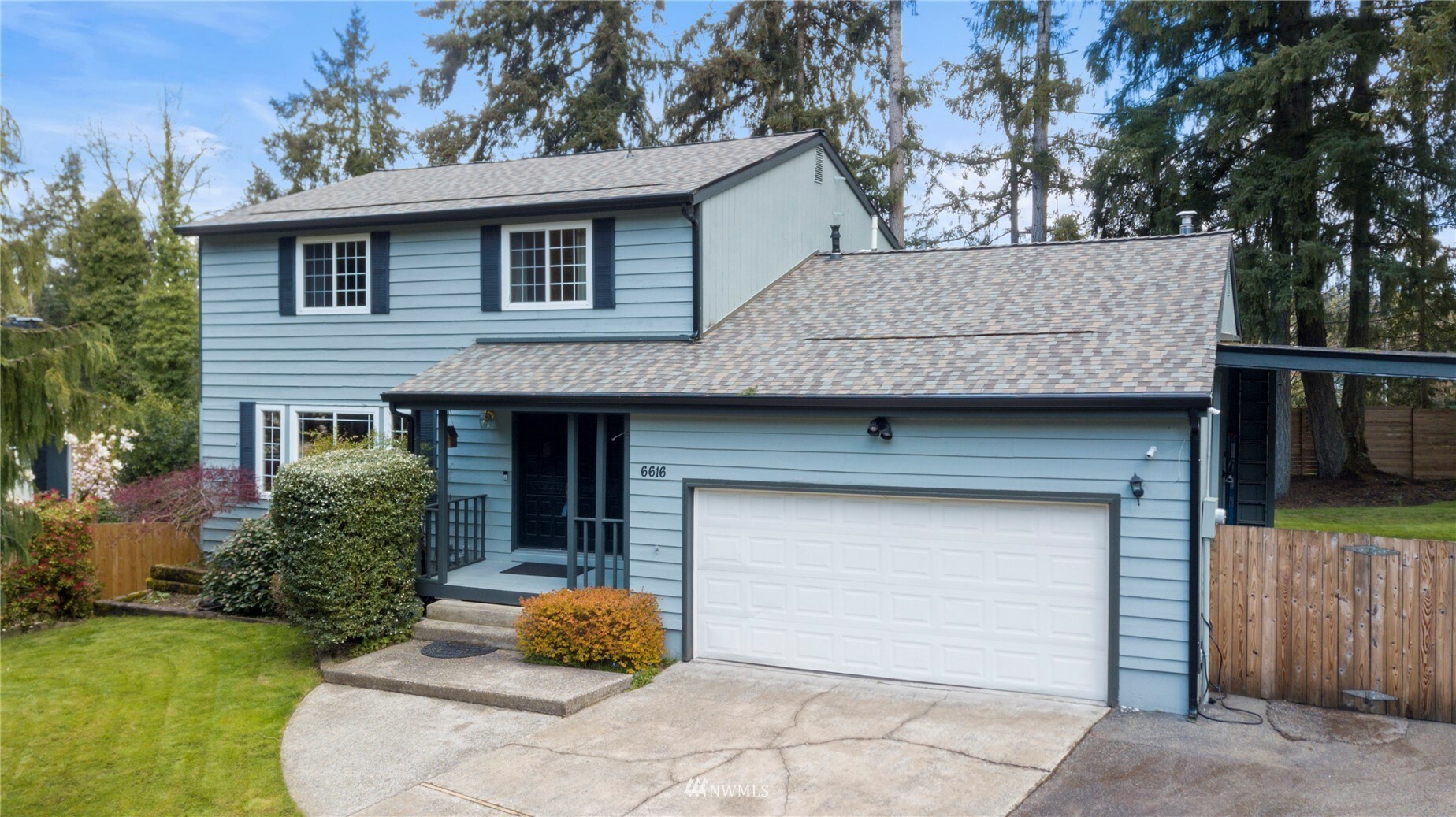 Property Photo:  6616 Sierra Court SE  WA 98503 