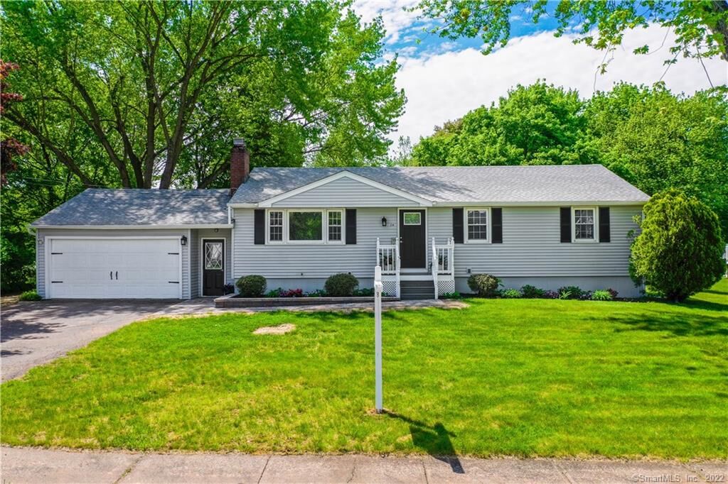 Property Photo: 26 Bruce Avenue CT 06489