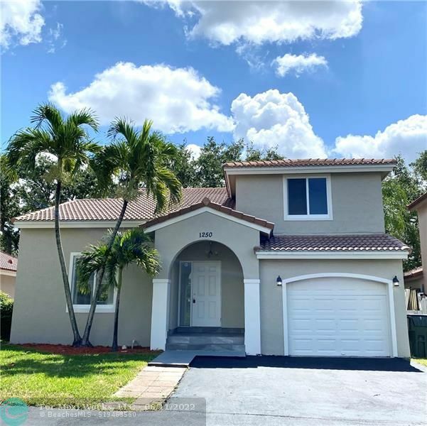 Property Photo:  1250 NW 126th Ave  FL 33323 