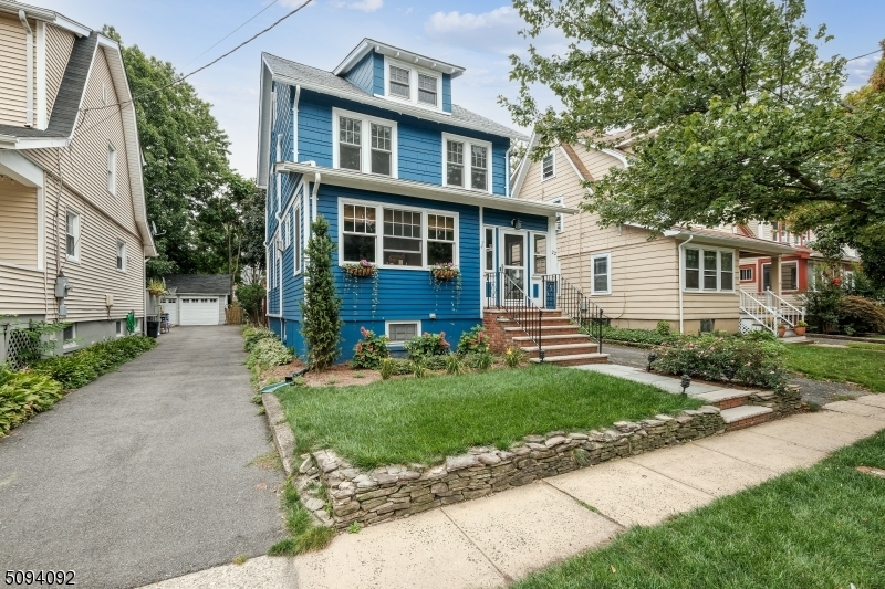 Property Photo:  22 Orchard Rd  NJ 07040 