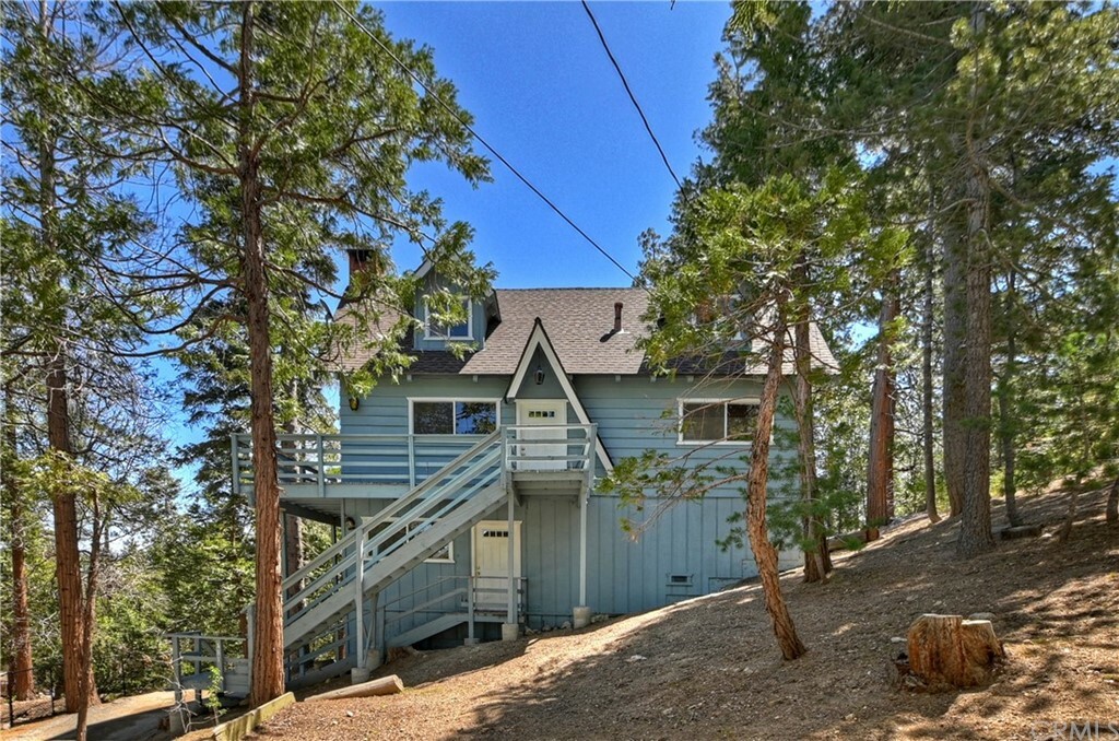 Property Photo:  481 Pyramid Drive  CA 92352 