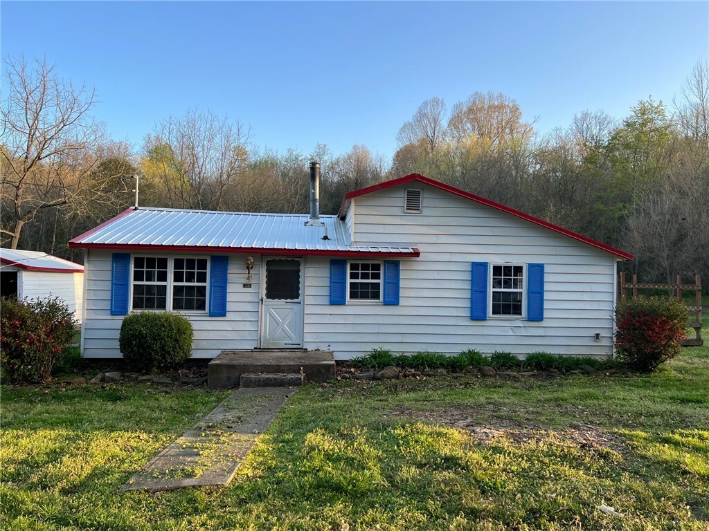 Property Photo:  13061 Wheeler Heights Road  AR 72704 