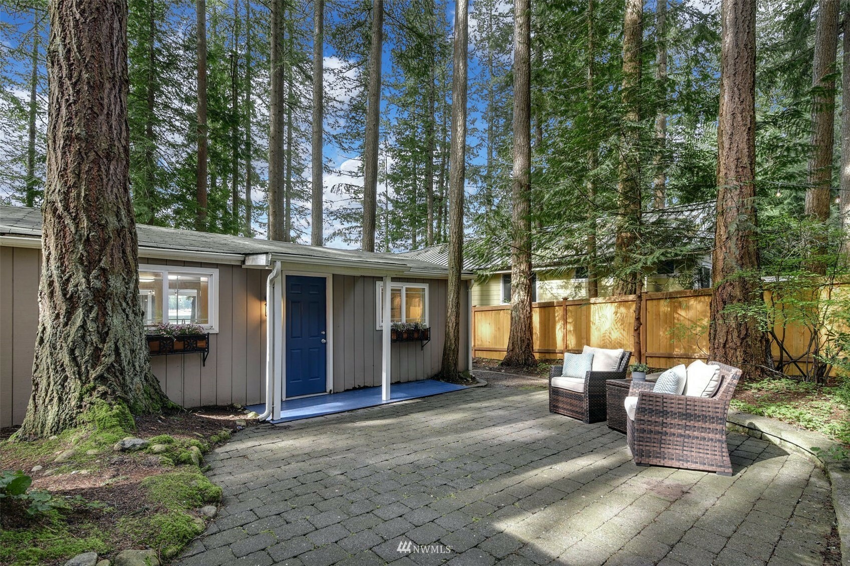 Property Photo:  7327 Lake Alice Road SE  WA 98024 