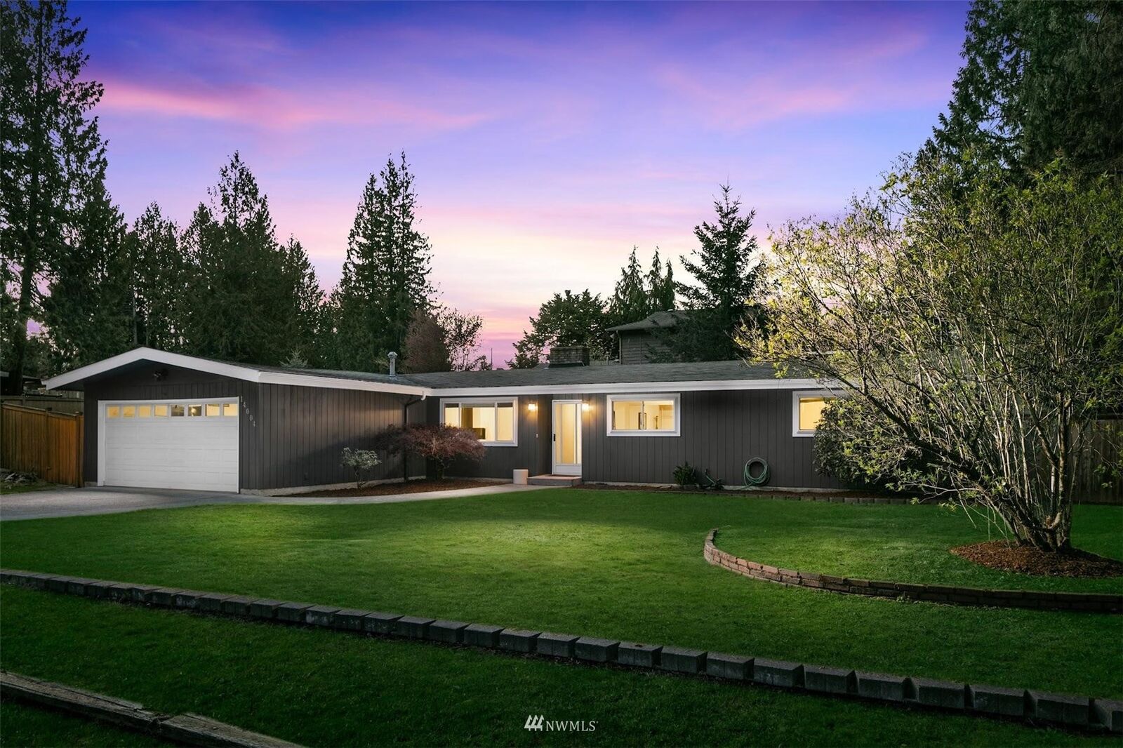 Property Photo:  14004 SE 144th Street  WA 98059 