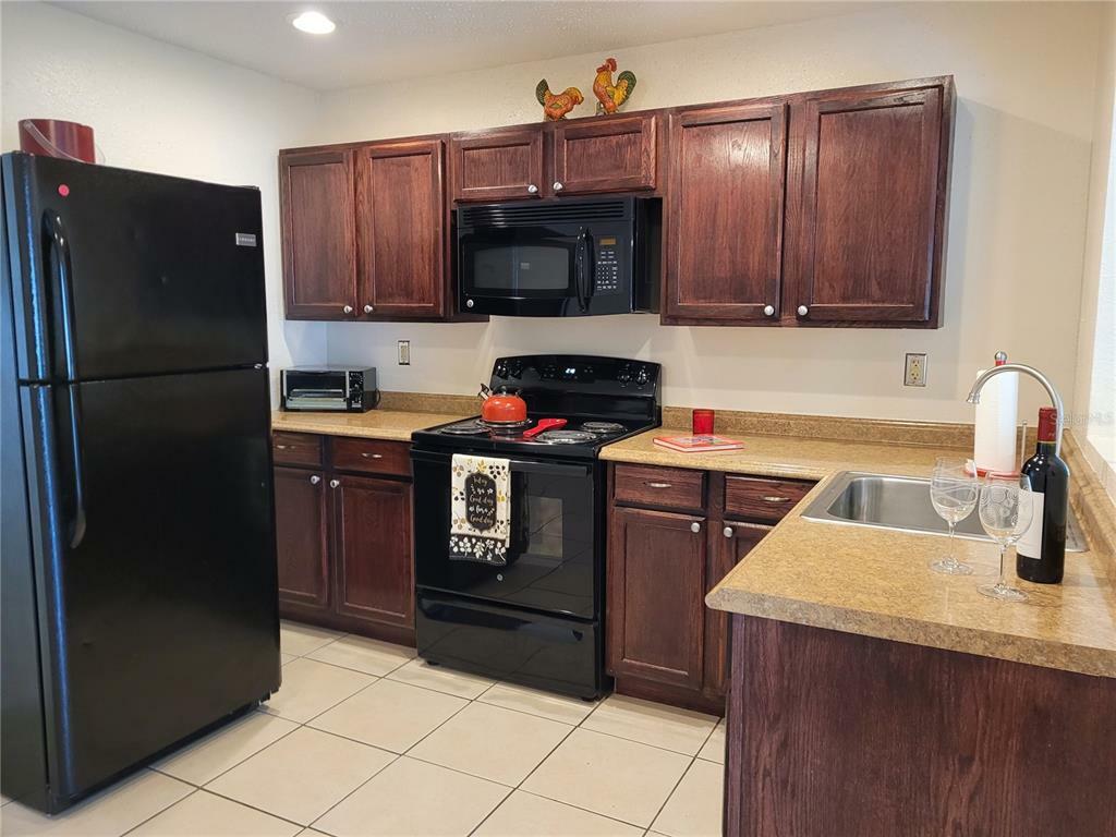 Property Photo: 7206 Daggett Terrace FL 34655