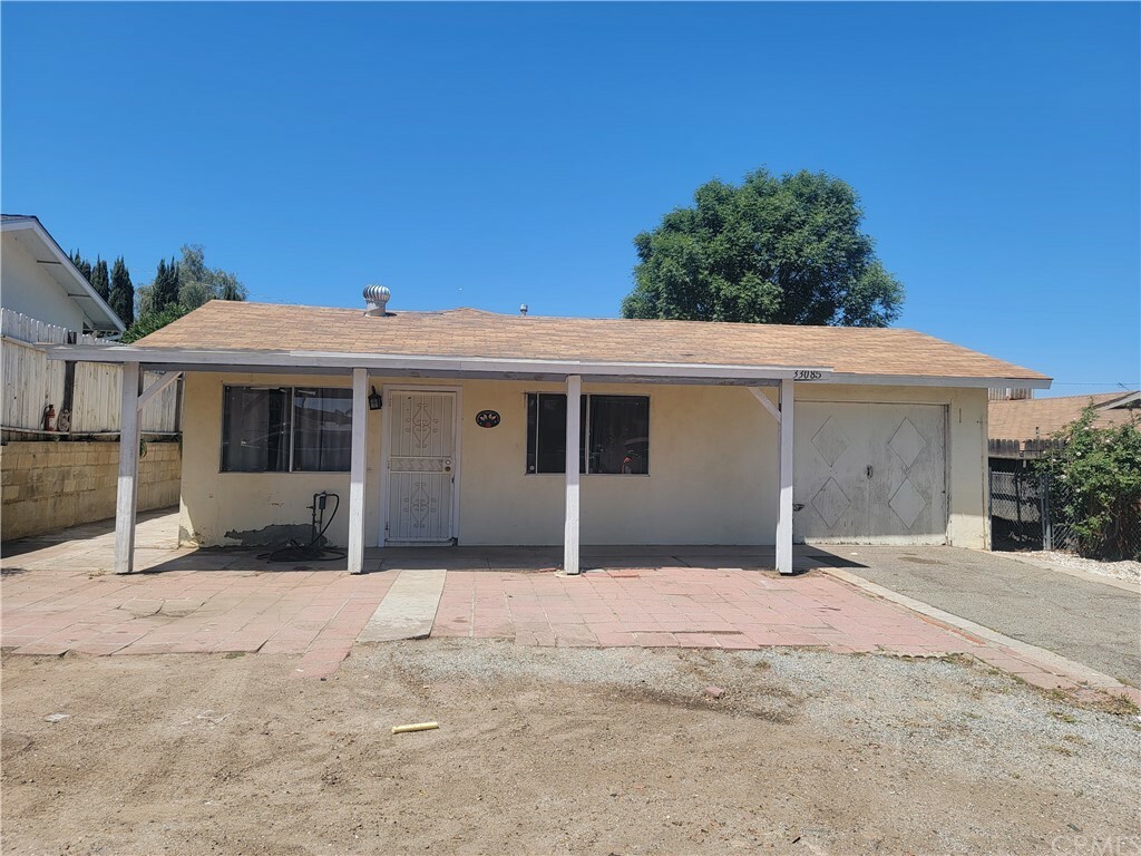 Property Photo: 33085 Adelfa Street CA 92530