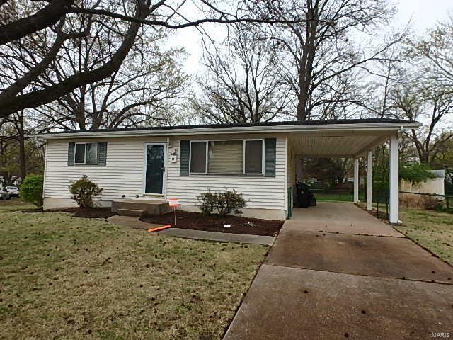 Property Photo:  1135 Hallwood Drive  MO 63033 