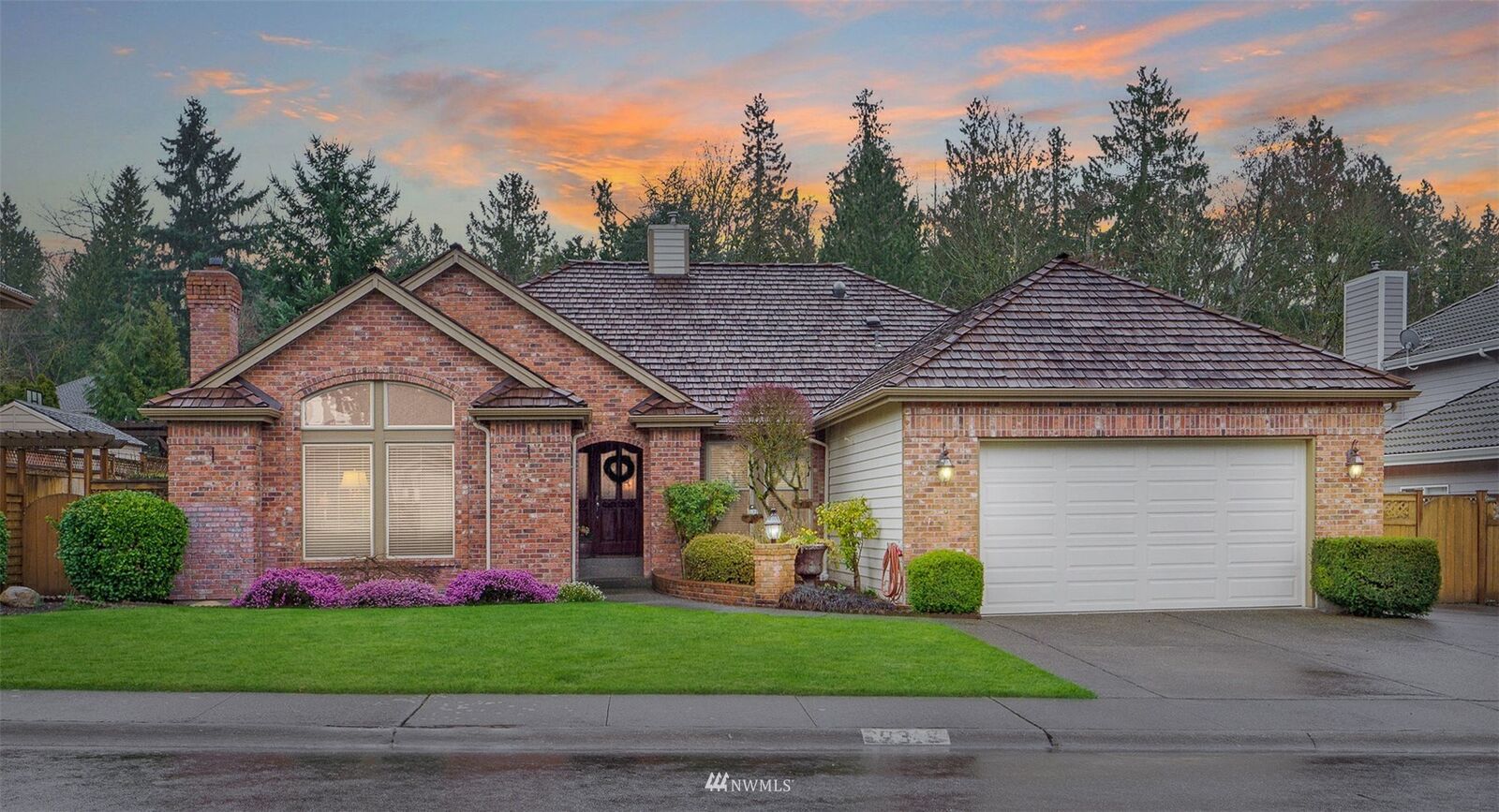 Property Photo: 30316 104th Avenue SE WA 98092