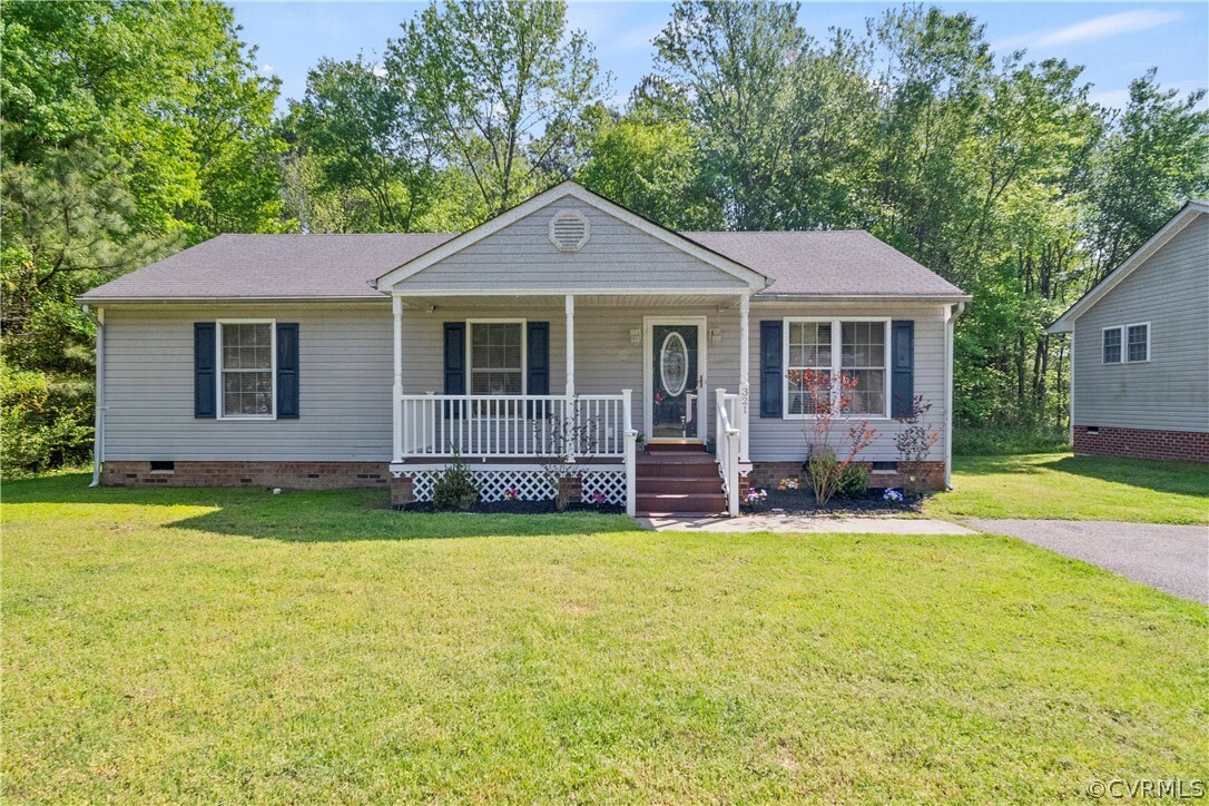 Property Photo:  321 Oak Glen Street  VA 23225 