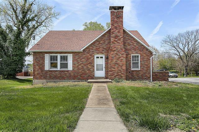 Property Photo:  107 Miller Street  MO 63068 