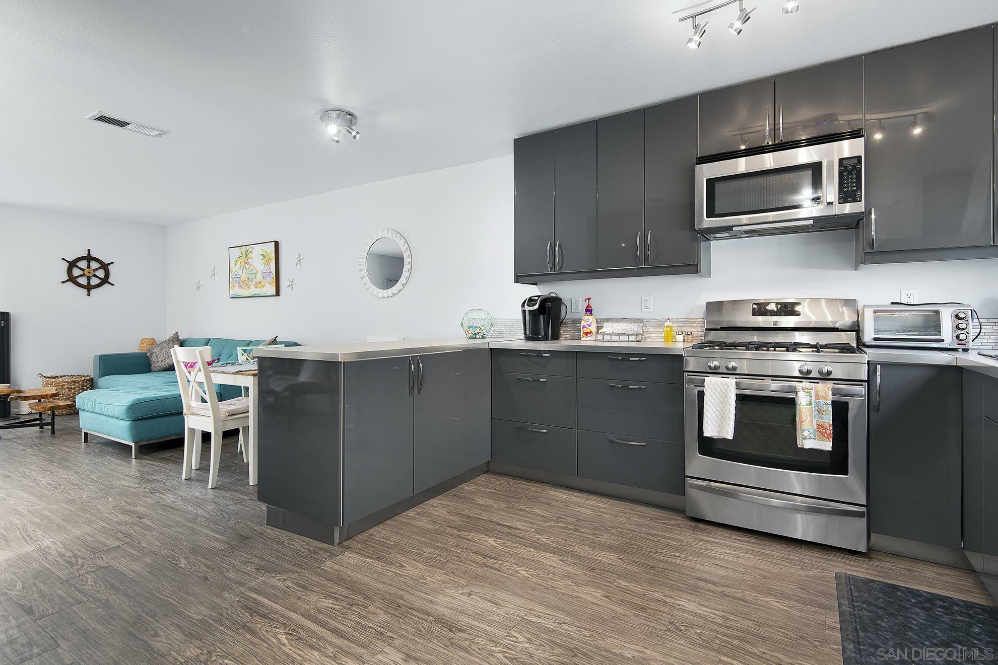 Property Photo: 173 Palm Ave. CA 91932
