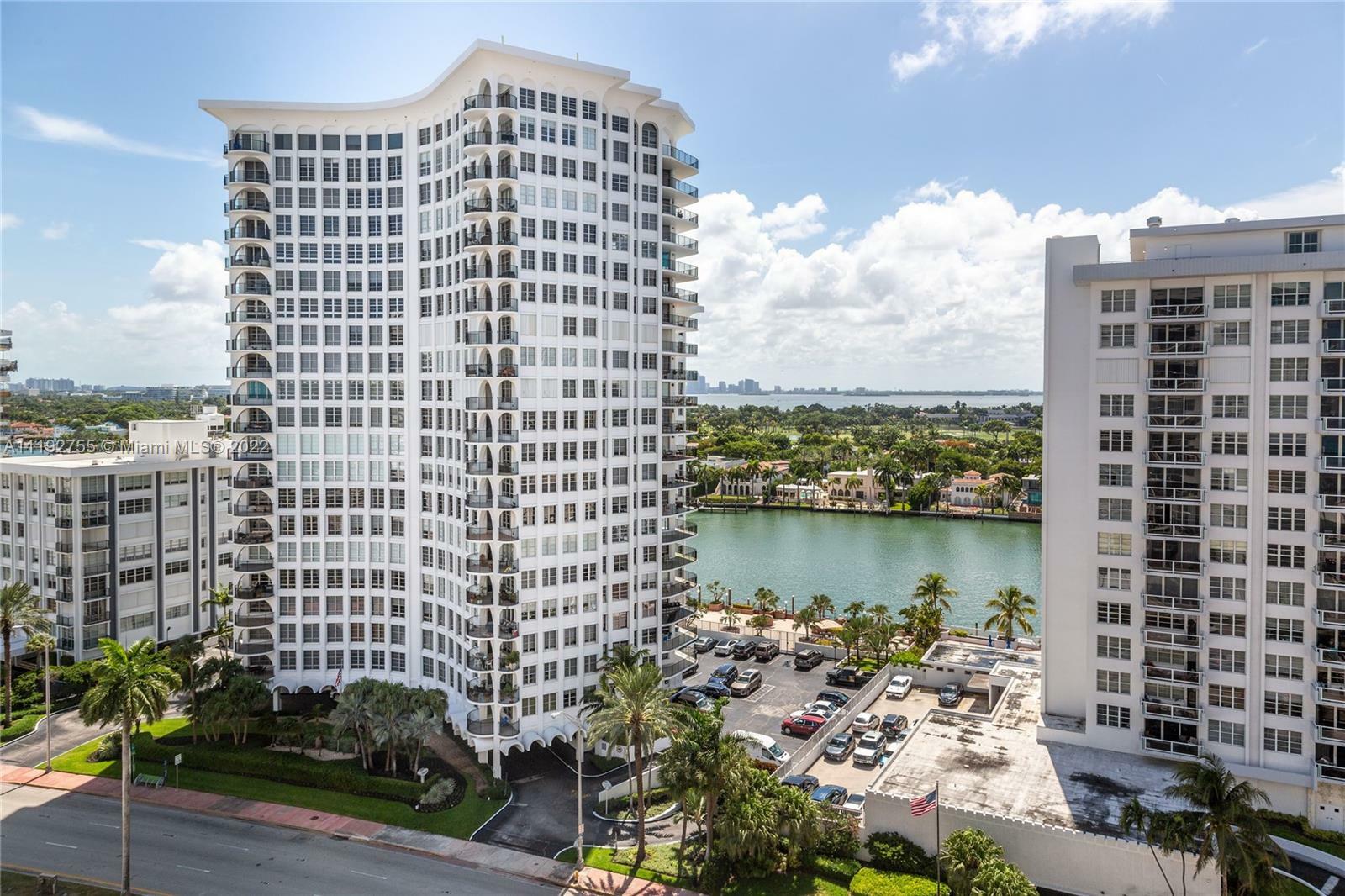 Property Photo:  5701 Collins Ave 1209  FL 33140 