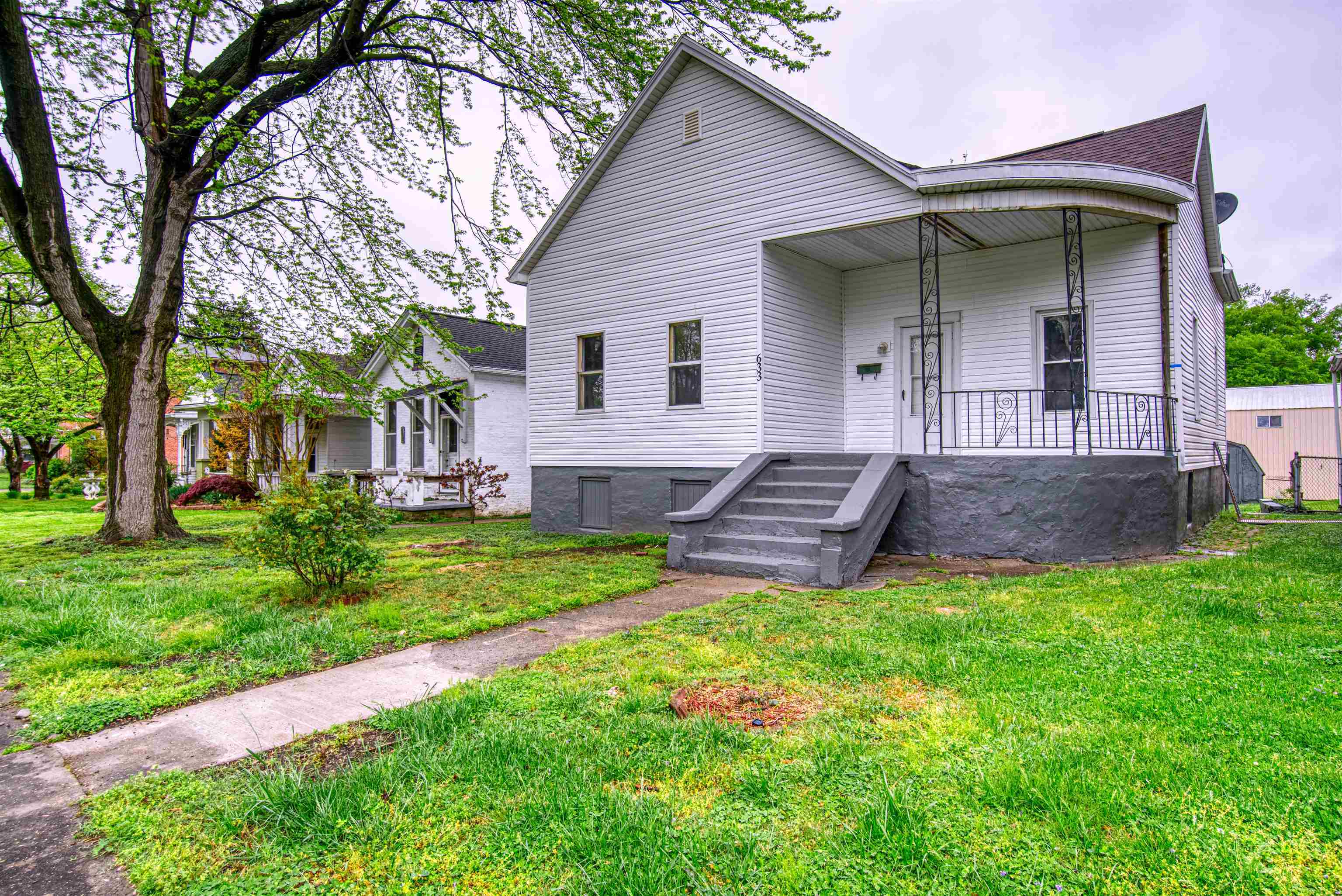 633 Center St  Henderson KY 42420 photo