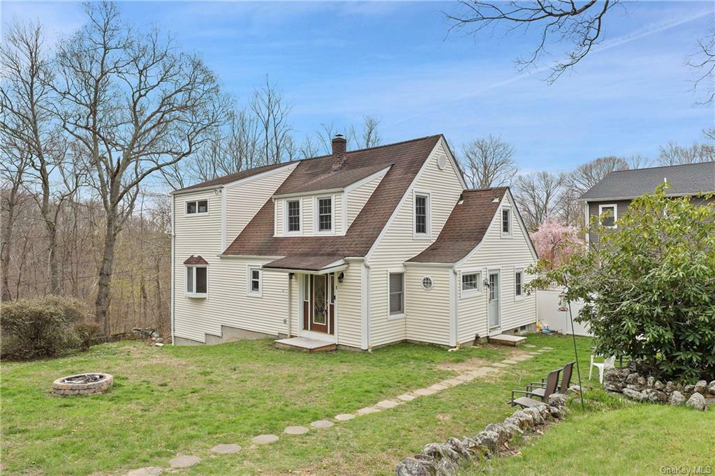 Property Photo:  1 Tompkins Road  NY 10598 