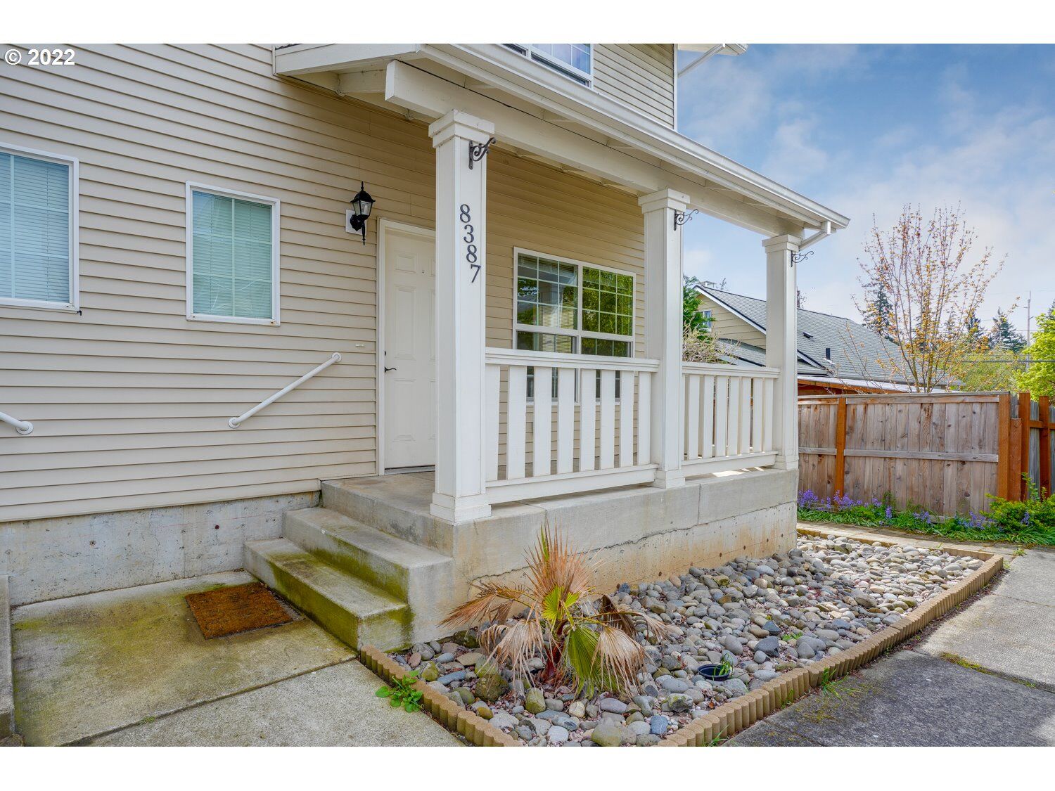 Property Photo:  8387 SE Lambert St  OR 97266 