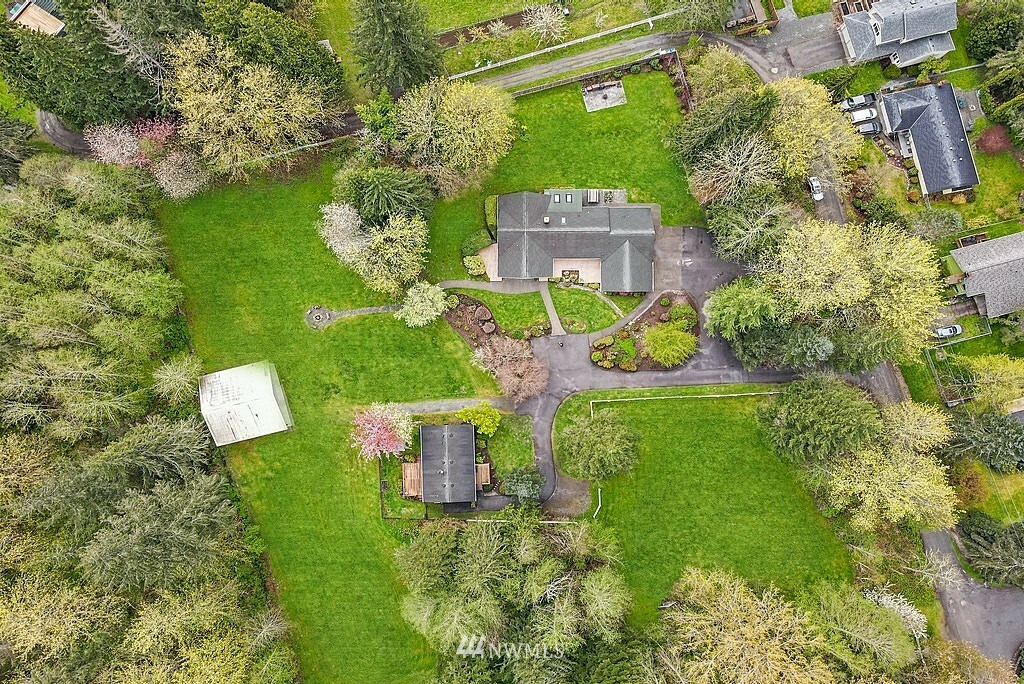 Property Photo:  11524 428th Avenue SE  WA 98045 