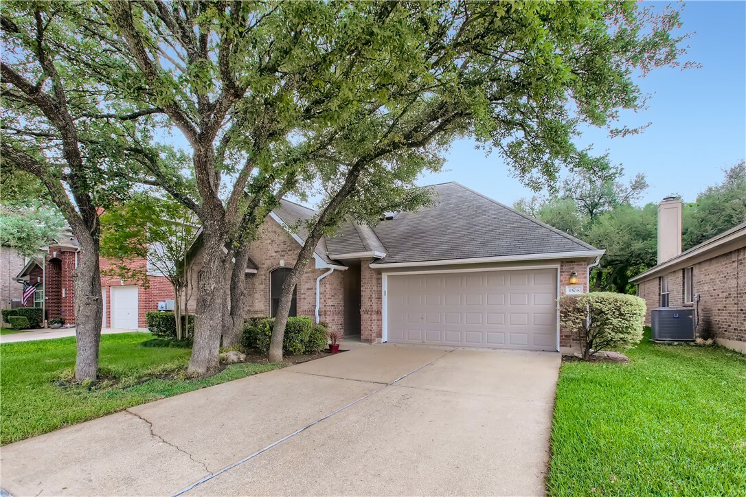 Property Photo: 1508 Old Mill Road TX 78613