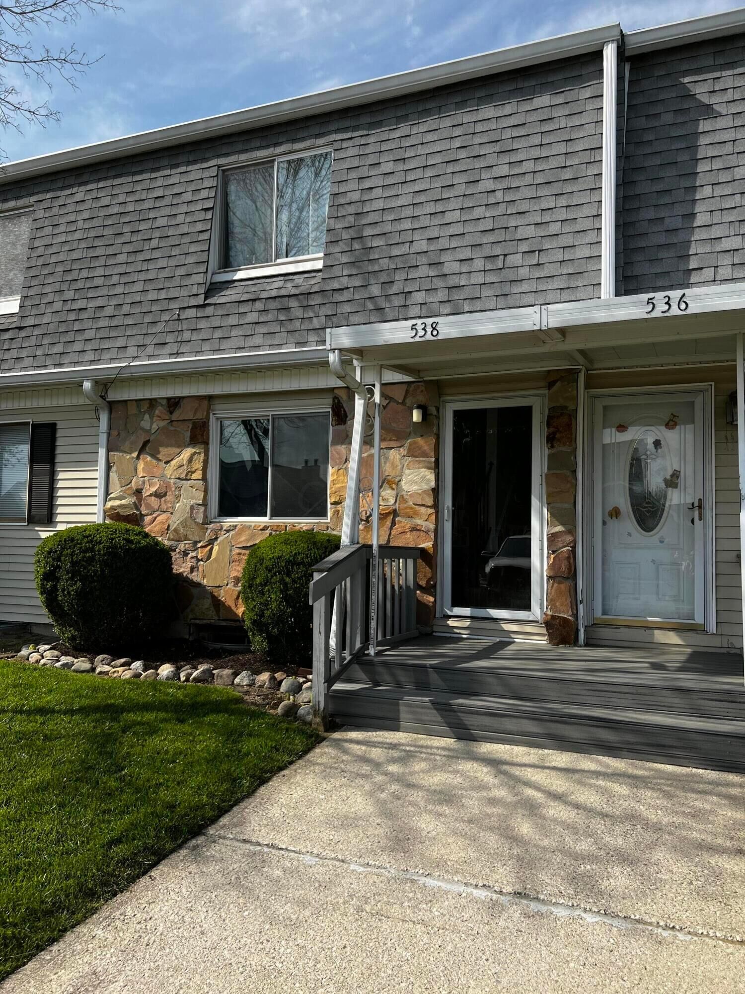Property Photo:  538 Willis Lane  OH 43015 
