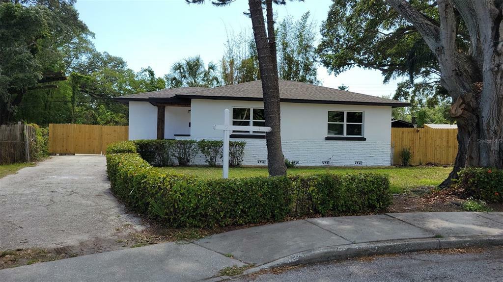 Property Photo:  1726 25th Avenue S  FL 33712 