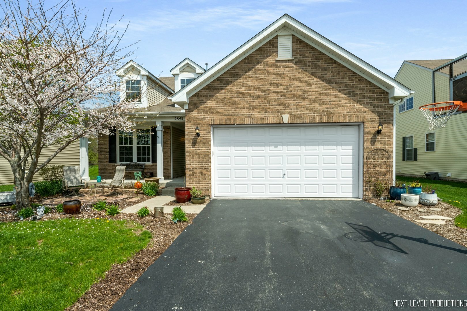 Property Photo:  2845 Silver Springs Court  IL 60560 